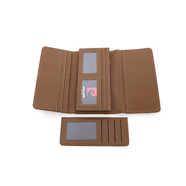 Billetera  - Pierre Cardin