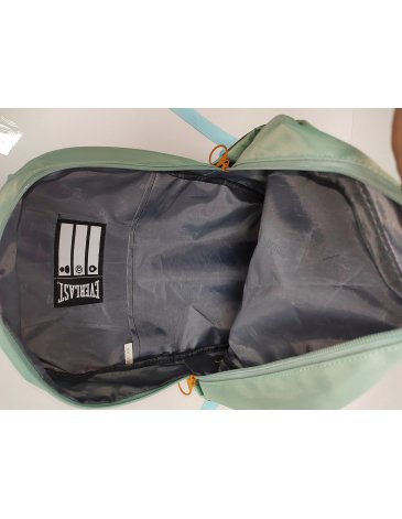 Mochila 18