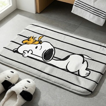 Alfombra de baño Snoopy Antideslizantes 60cm x 40cm Piñata