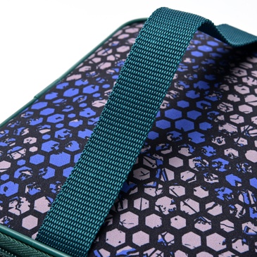 Lunchera Apertura Superior Play Futbol Piernas  - Skora