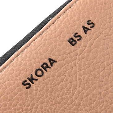 Billetera Lacroze  - Skora