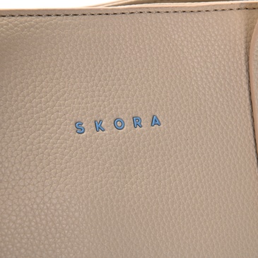 Cartera Shopper Recoleta Con Llavero - Skora